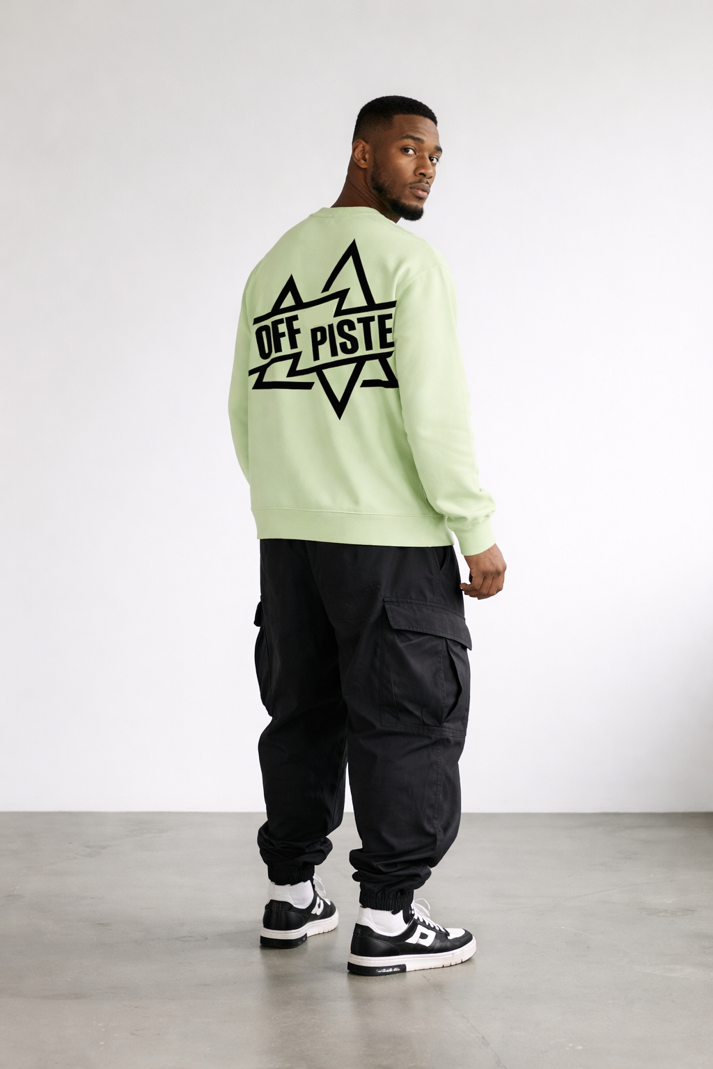 OFF PISTE OG LOGO SWEATER STEM GREEN